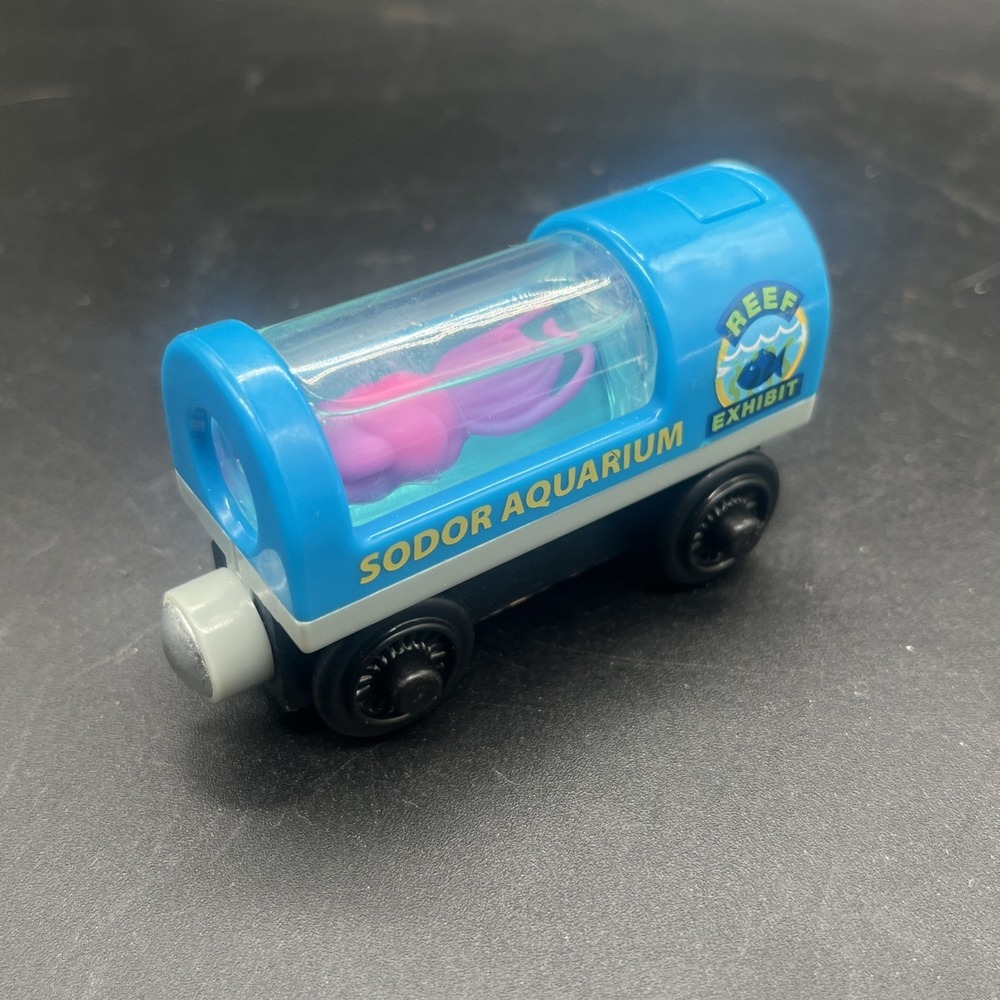 Aquarium Car Light Up Squid Thomas the Train Wooden Railway Tender Tested - Picture 5 of 12